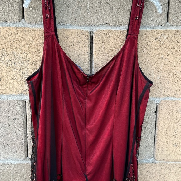 Helene Blake sleeveless beaded top - Picture 3 of 4